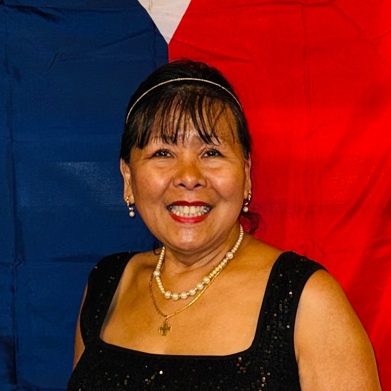 Photo of Annie Lincoln
